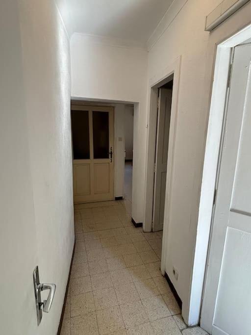 Maison De Proche Mer, En Camargue Sur Le Chemin De Saint Jacques De Compostelle, Clim Reversible * Vauvert