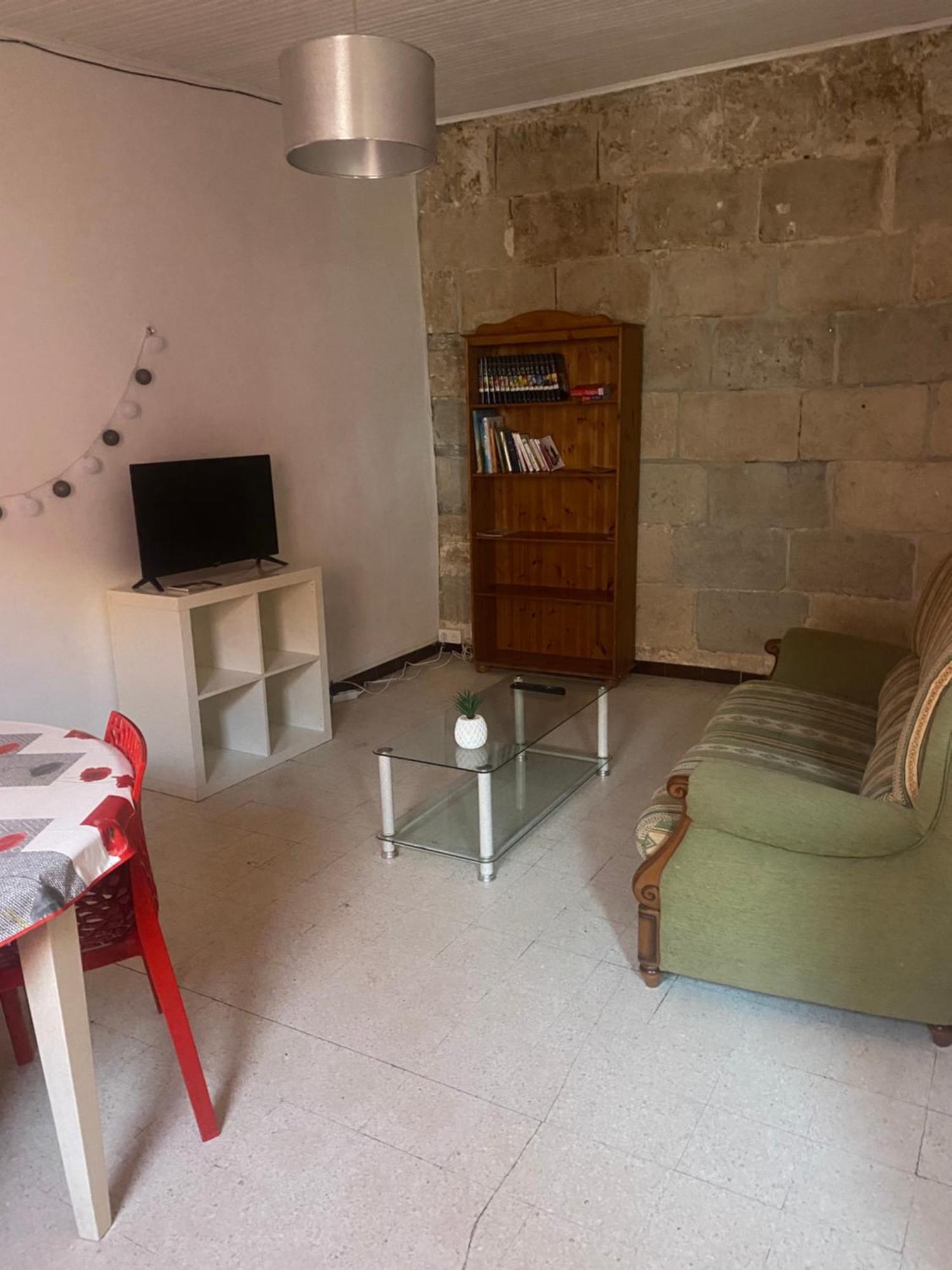 Maison De Proche Mer, En Camargue Sur Le Chemin De Saint Jacques De Compostelle, Clim Reversible *