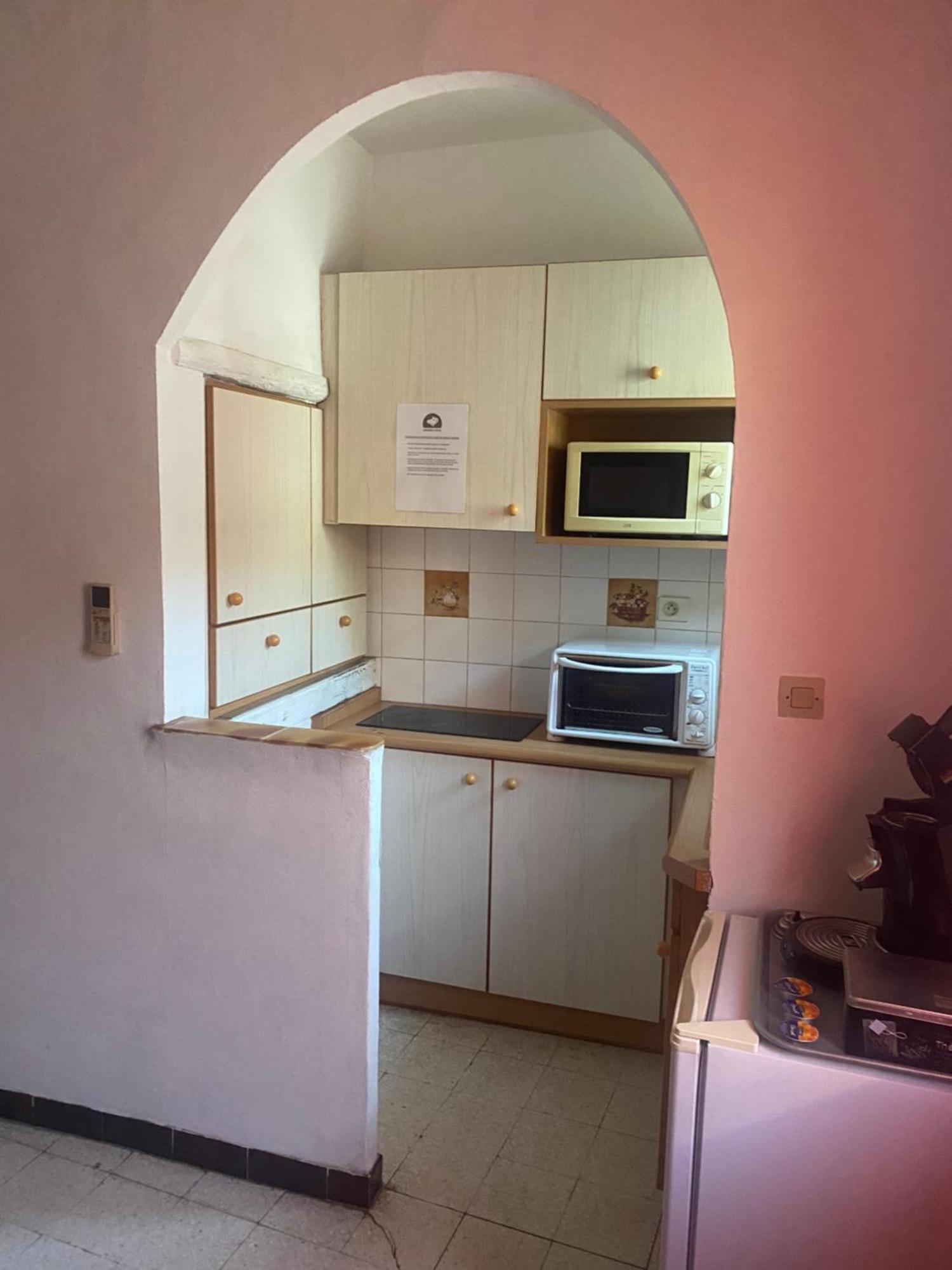 Apartment Maison De Proche Mer, En Camargue Sur Le Chemin De Saint Jacques De Compostelle, Clim Reversible Vauvert
