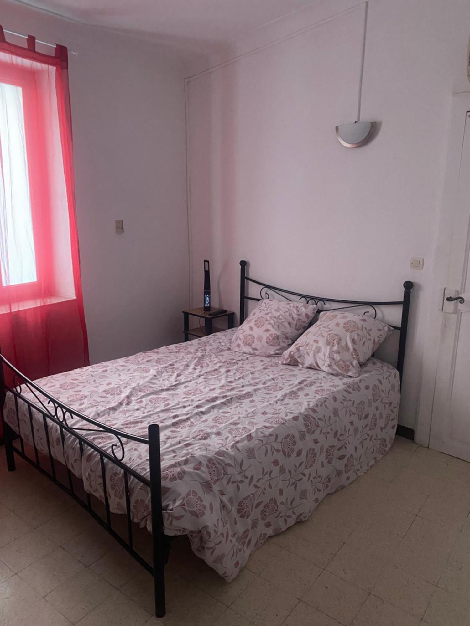 Maison De Proche Mer, En Camargue Sur Le Chemin De Saint Jacques De Compostelle, Clim Reversible *